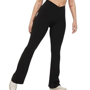 Offline By Aerie Real Me High Waisted Crossover Flare Leggings in Black, Small